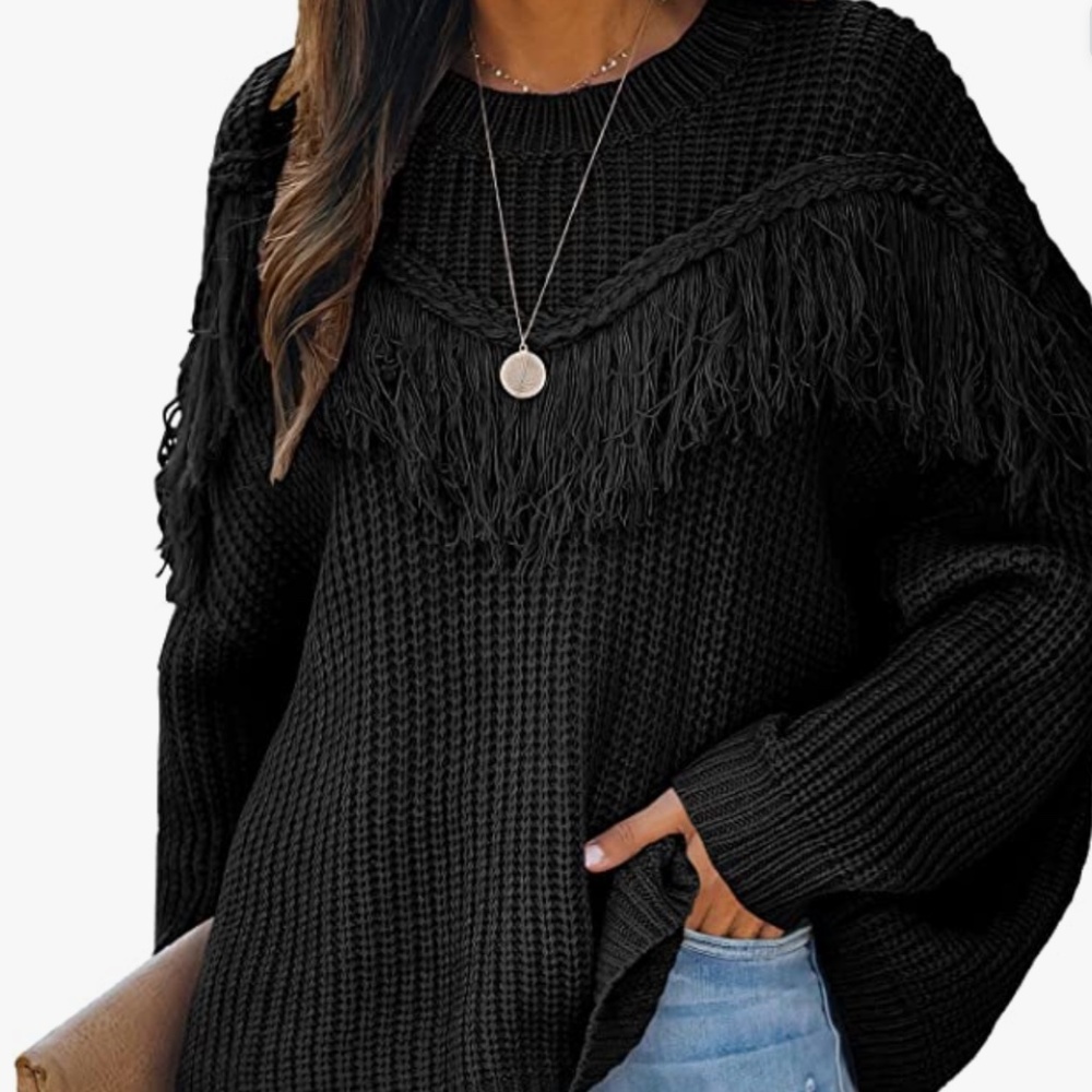 Women's Casual Loose Tassel Decoration Round Neck Long Sleeve Cable Knit Sweater